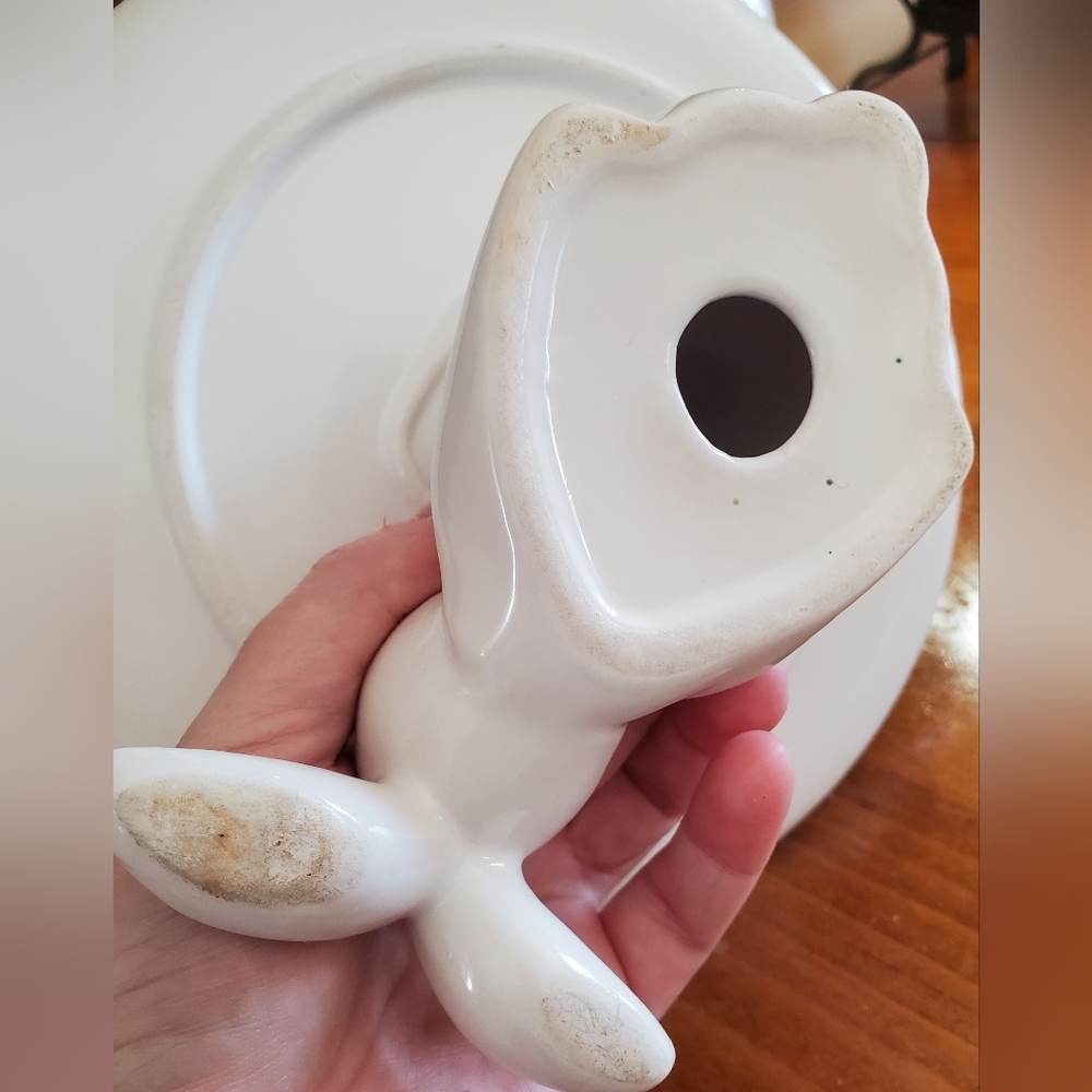 White Ceramic Bunny Pedestal Cake Stand - Picture 7 of 9